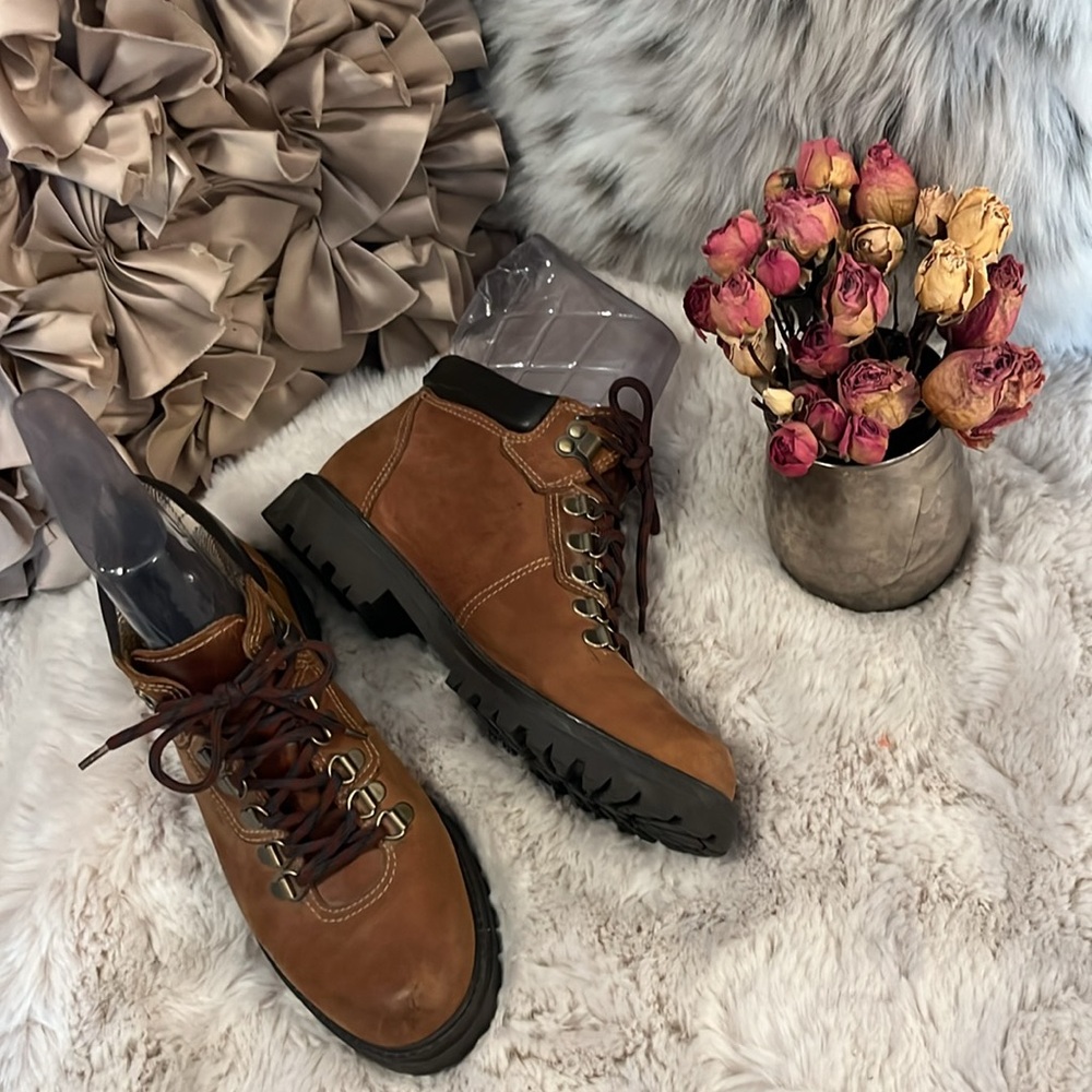 Nine West Women’s Leather Lug Sole Lace Up Ankle Hiking Boots Sz 7.5